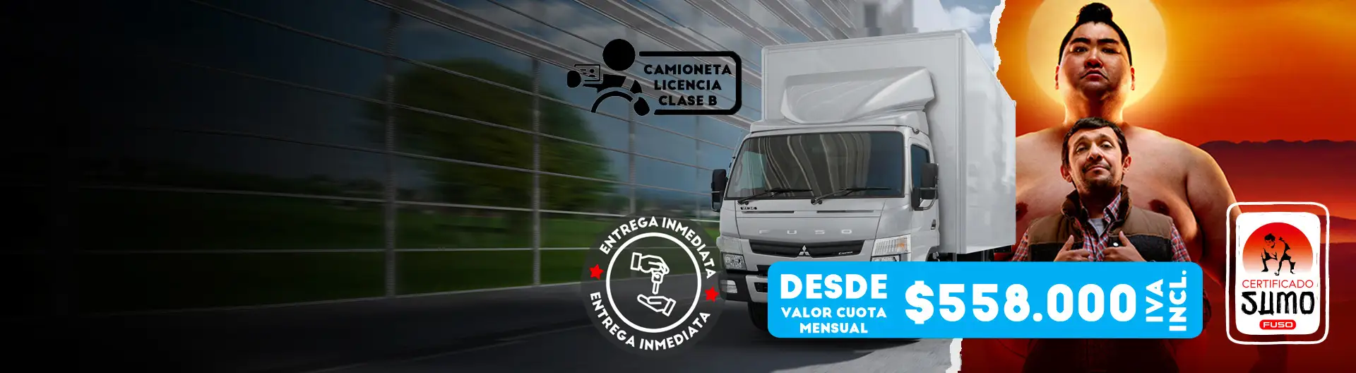 Camioneta Canter 413 azul, recorriendo un camino arbolado 