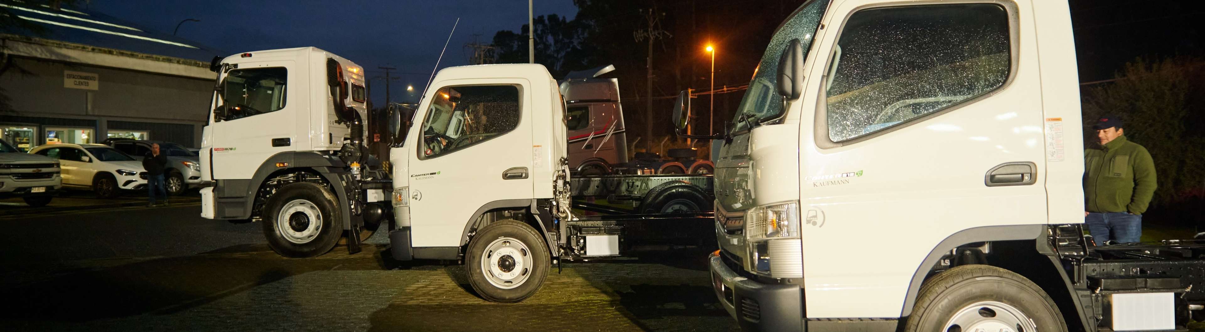 Kaufmann impulsa Tour FUSO en Llanquihue junto a clientes del sur 